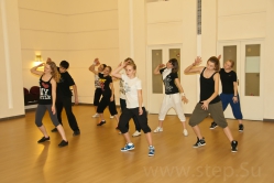 SCU_77741-www_step_Su.jpg 