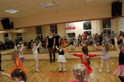 3510-nowyi-god_tancy_himki_step-su.jpg 