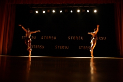 7482-modern-jazz_tancy_himki_step-su_vystuplenie_na_scene.jpg 