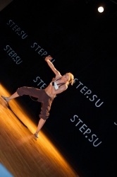 8980-modern-jazz_tancy_himki_step-su_vystuplenie_na_scene.jpg