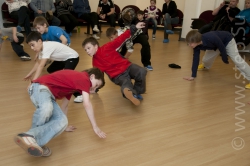 break-dance-8374.jpg 