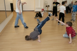break-dance-8385.jpg