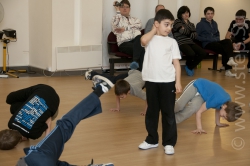 break-dance-8395.jpg 