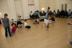 break-dance-8437.jpg 