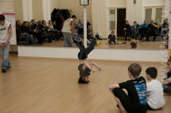break-dance-8477.jpg 